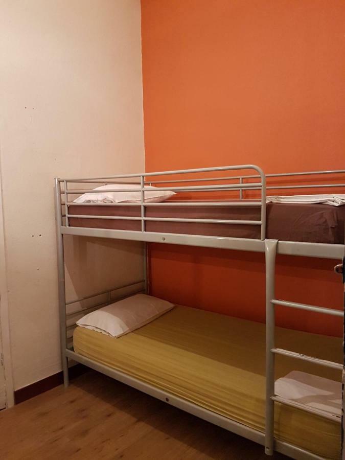 Sleeping Inn Барселона Екстер'єр фото