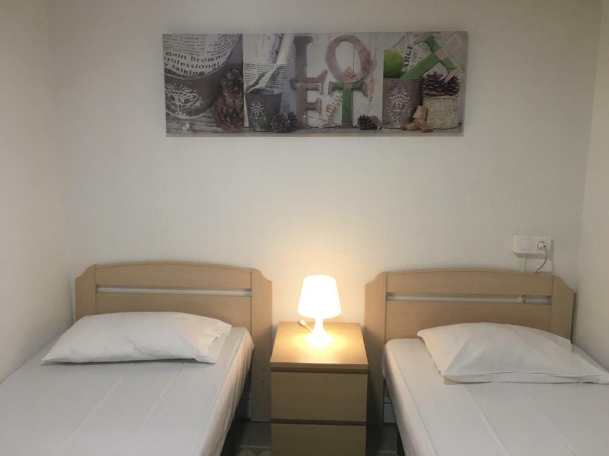 Sleeping Inn Барселона Екстер'єр фото